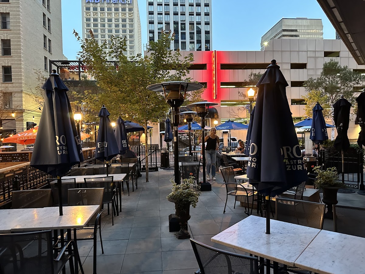 Bianco — Restaurant