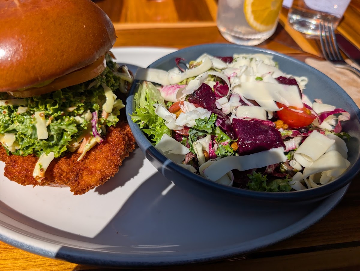 JOEY South Common — Restaurant