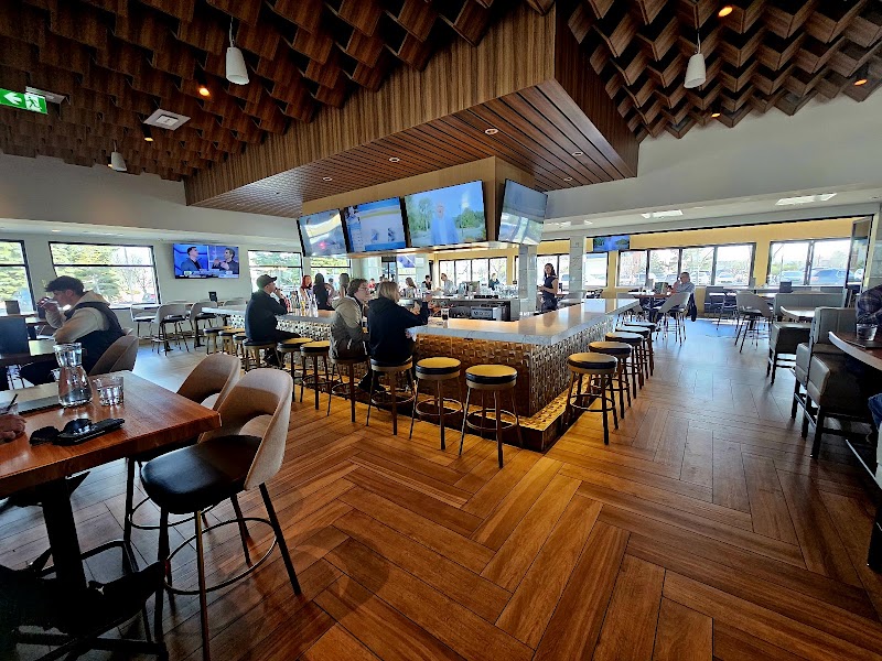 Moxies South Edmonton Common Restaurant
